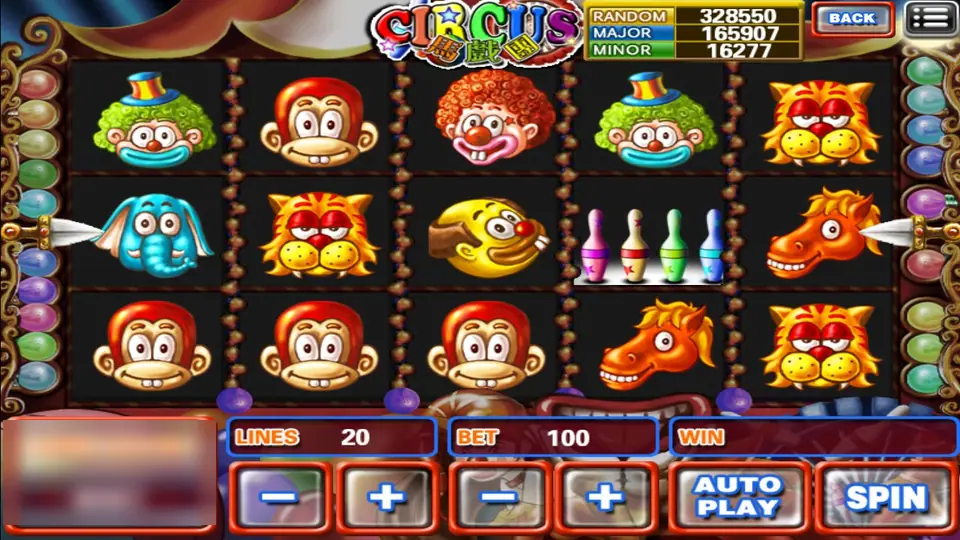 Circus on 918Kiss: clowns, monkeys, a tiger, an elephant and bowling pins on five reels, 20 lines at a bet of 100